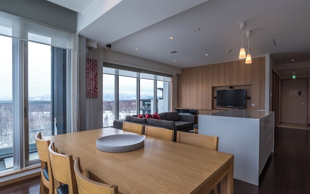 In-room dining