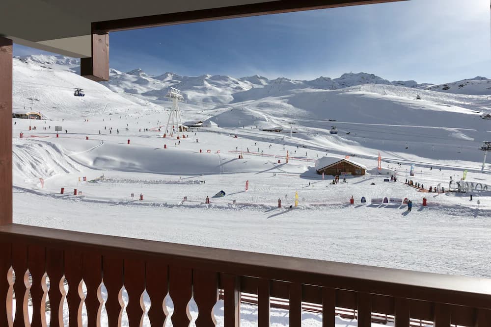 Snow and ski sports