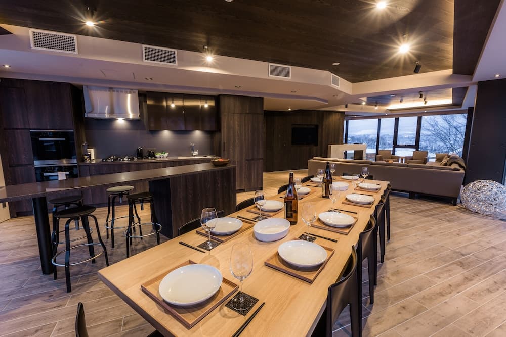 In-room dining