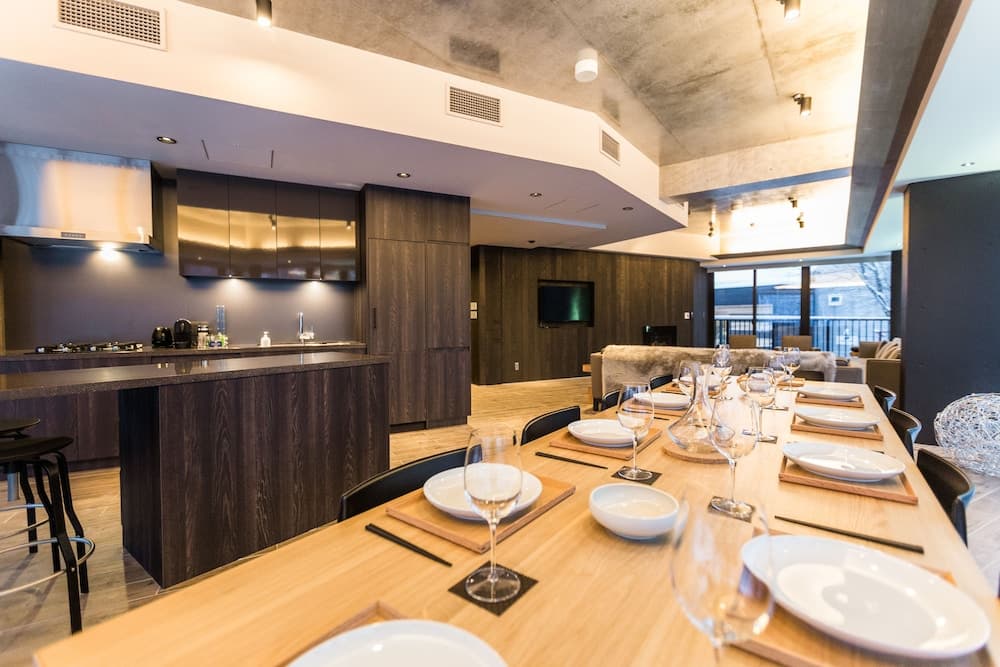 In-room dining