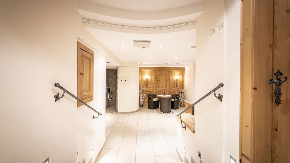 Spa reception