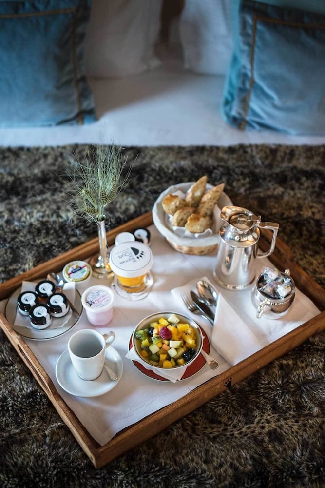 In-room dining