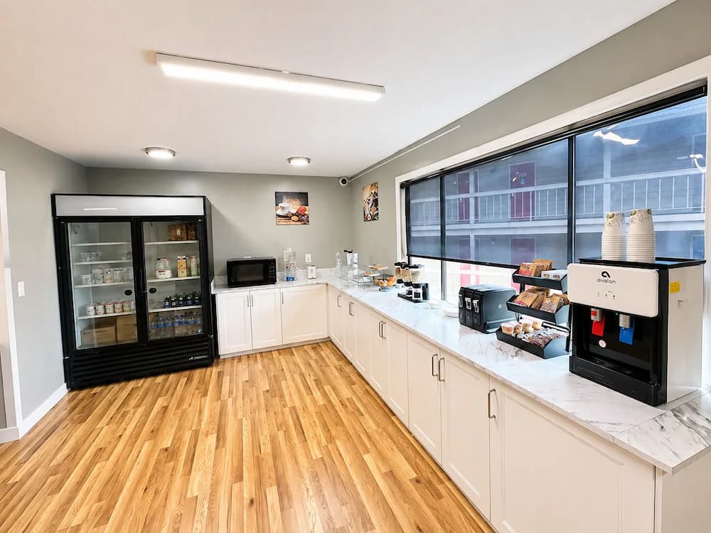 Breakfast area
