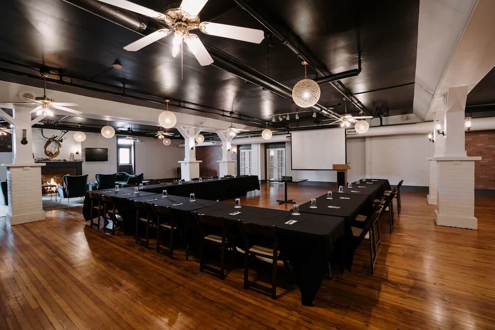 Meeting facility