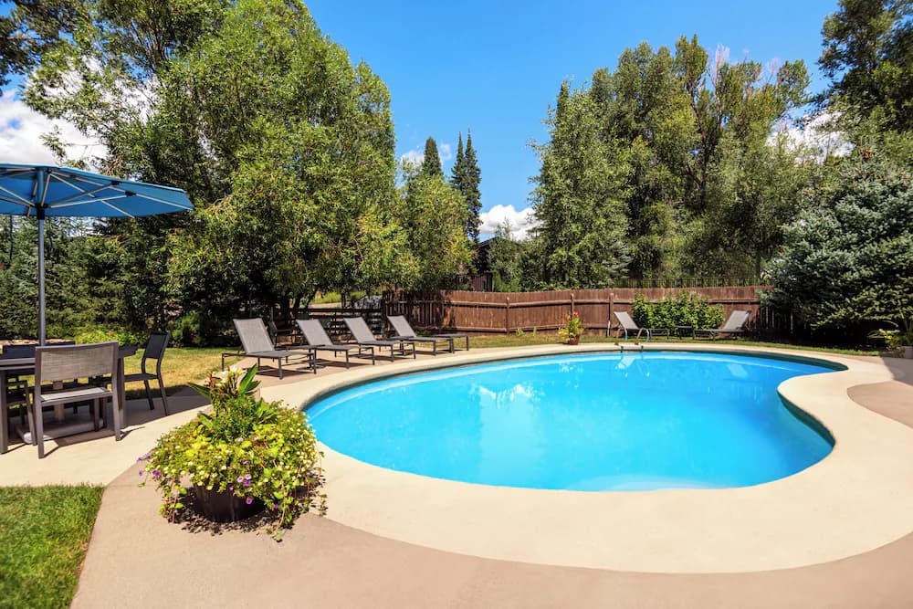 Outdoor pool