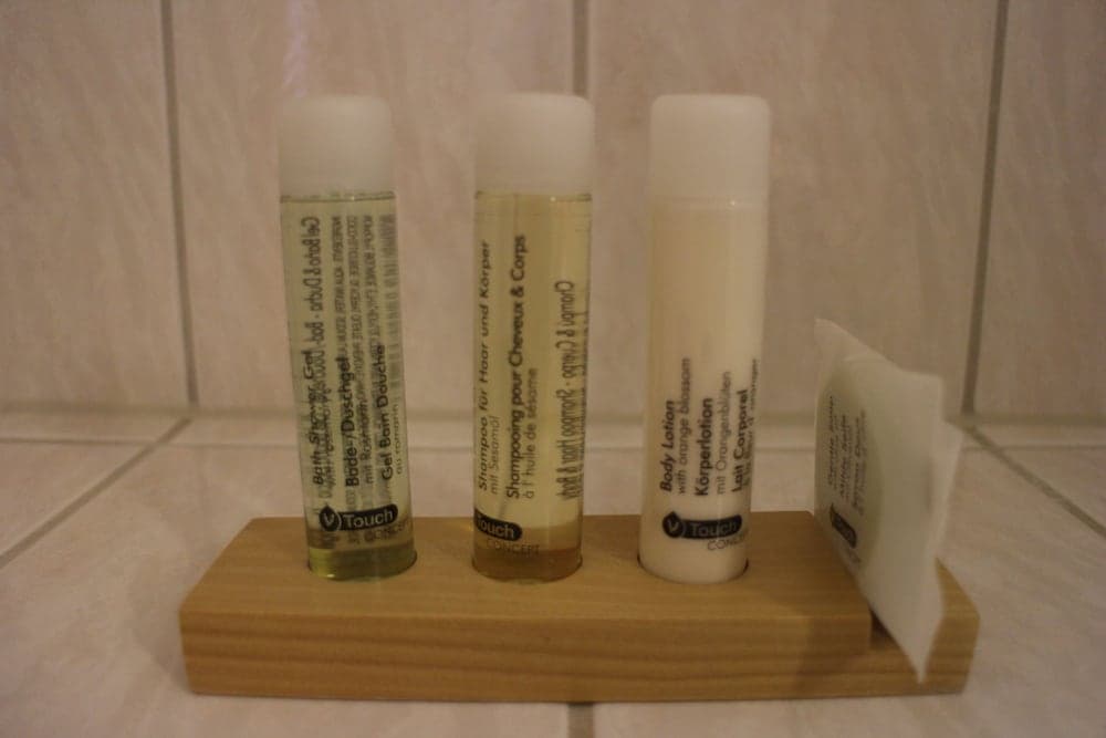 Bathroom amenities