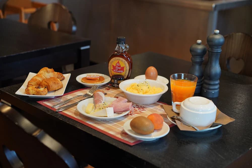 Breakfast meal