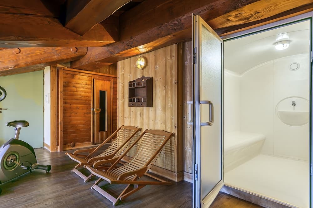 Steam room