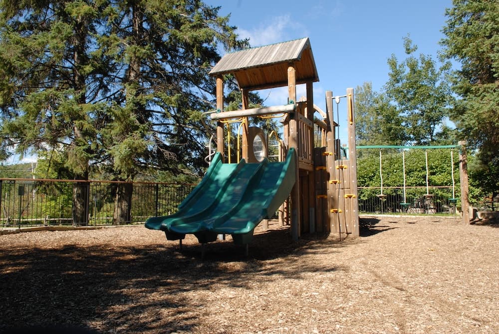 Children's play area - outdoor