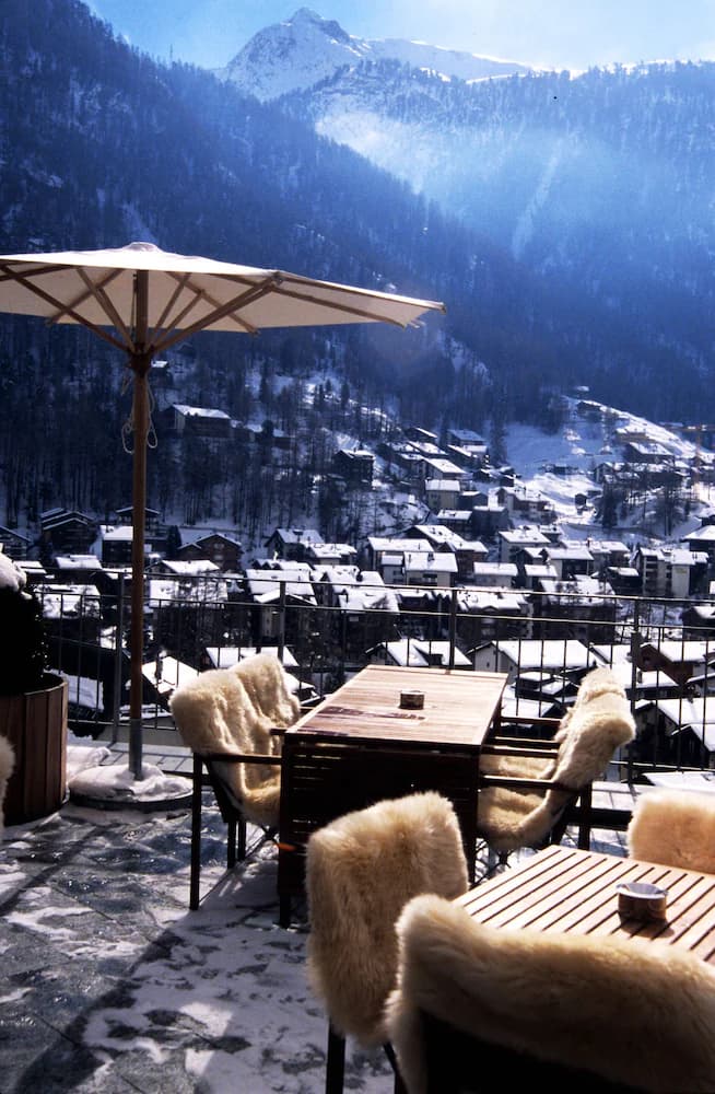 Sundeck