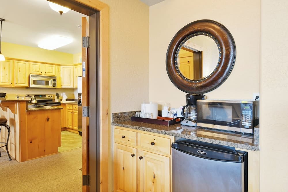 Private kitchenette