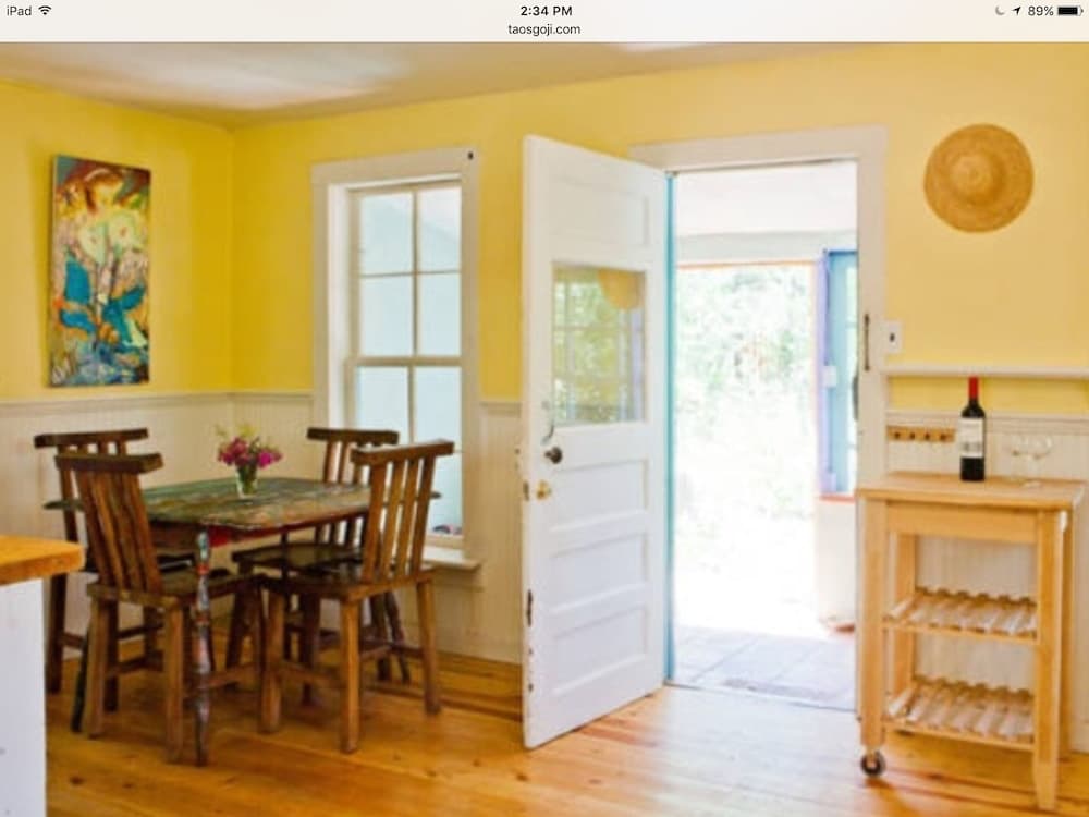 In-room dining