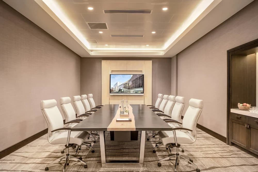 Meeting facility