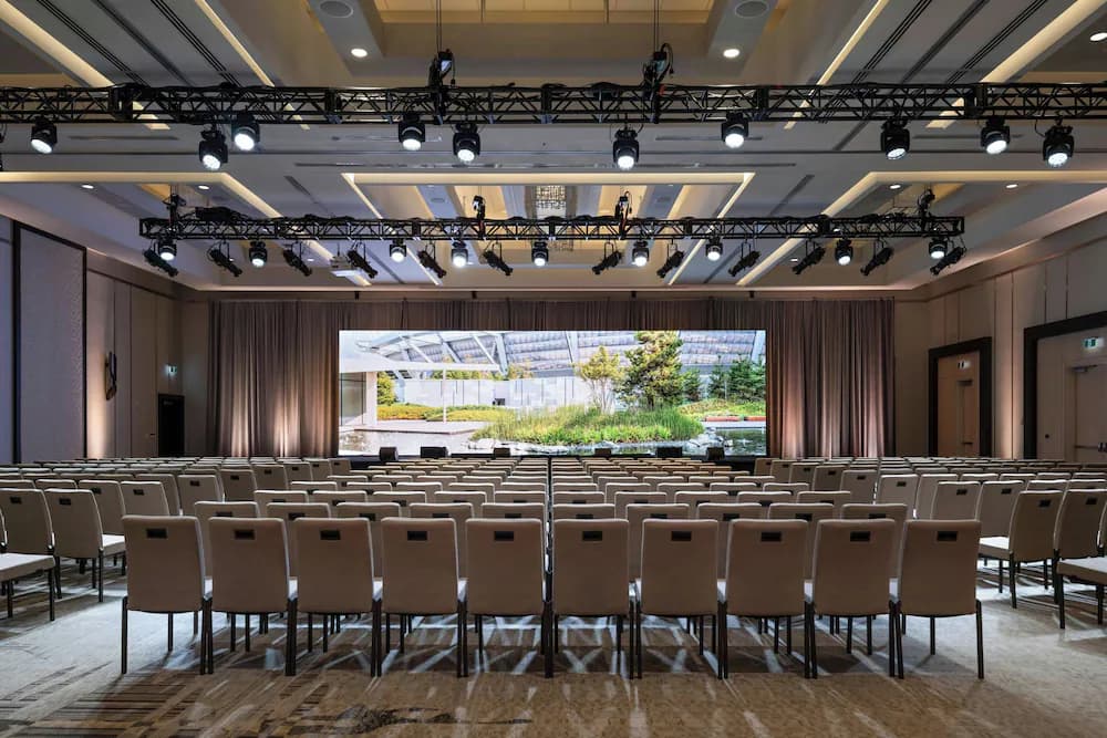 Meeting facility