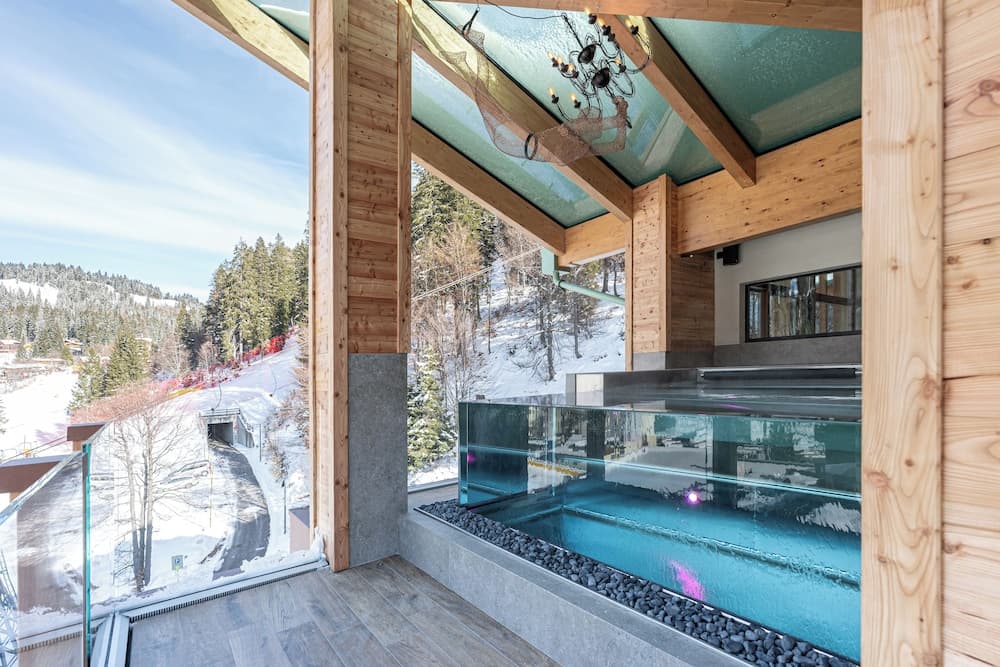 Infinity pool
