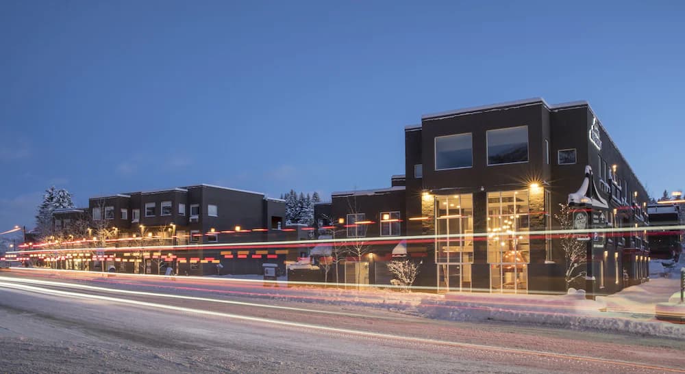 Front of property - evening/night