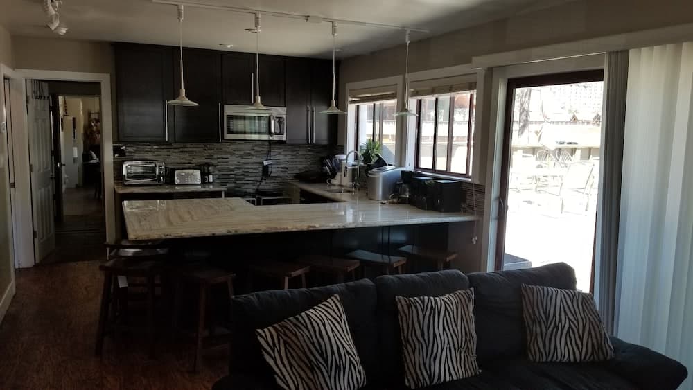 Private kitchenette