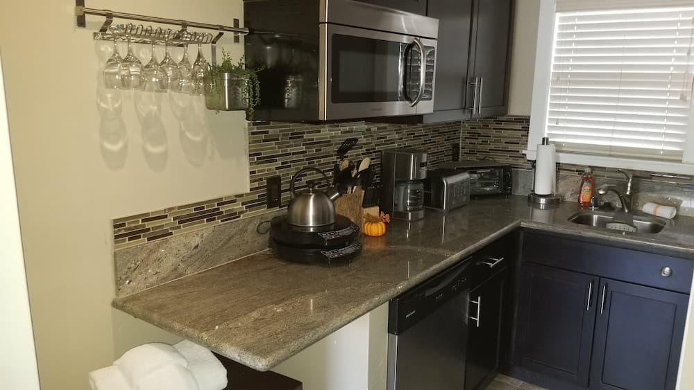 Private kitchenette