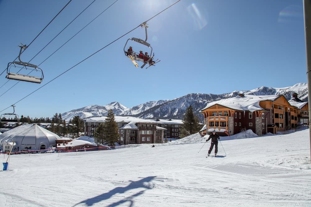 Snow and ski sports
