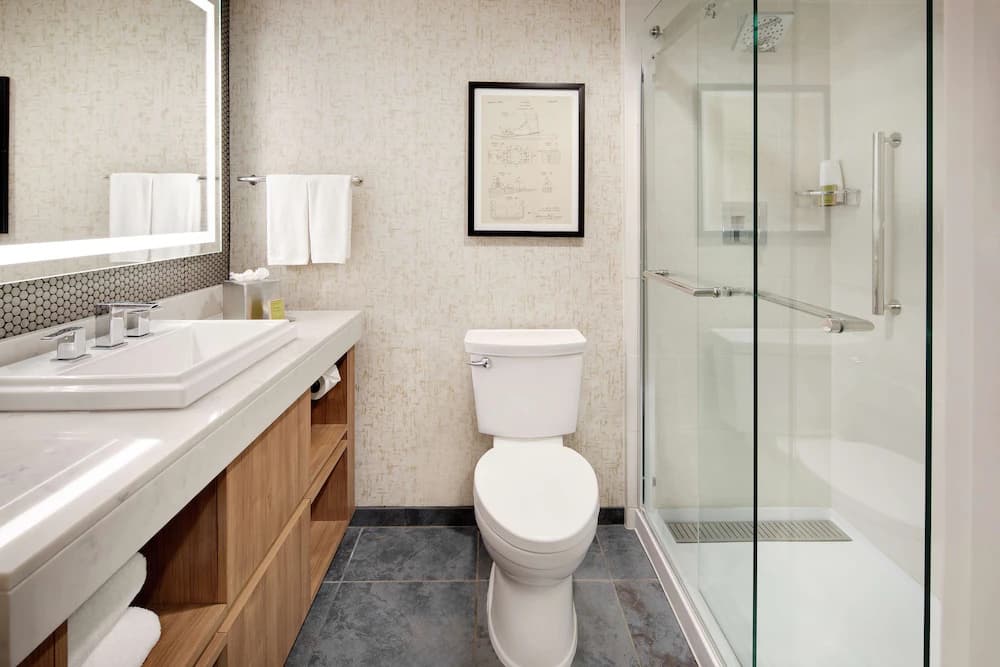 Bathroom shower