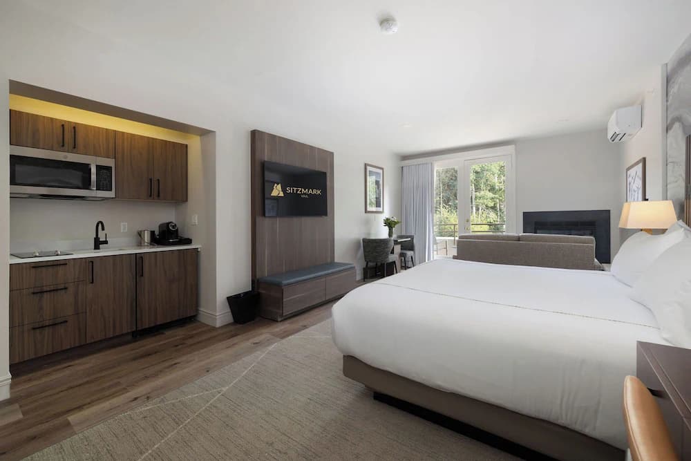 Private kitchenette