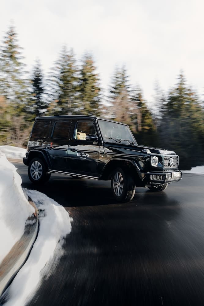 Ropes course (team building)