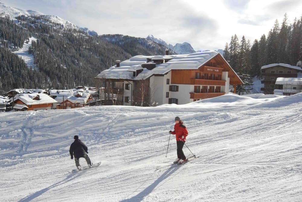 Snow and ski sports