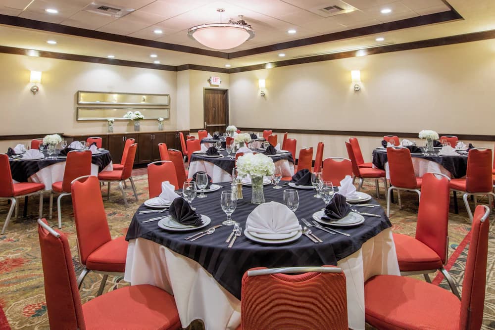 Banquet hall
