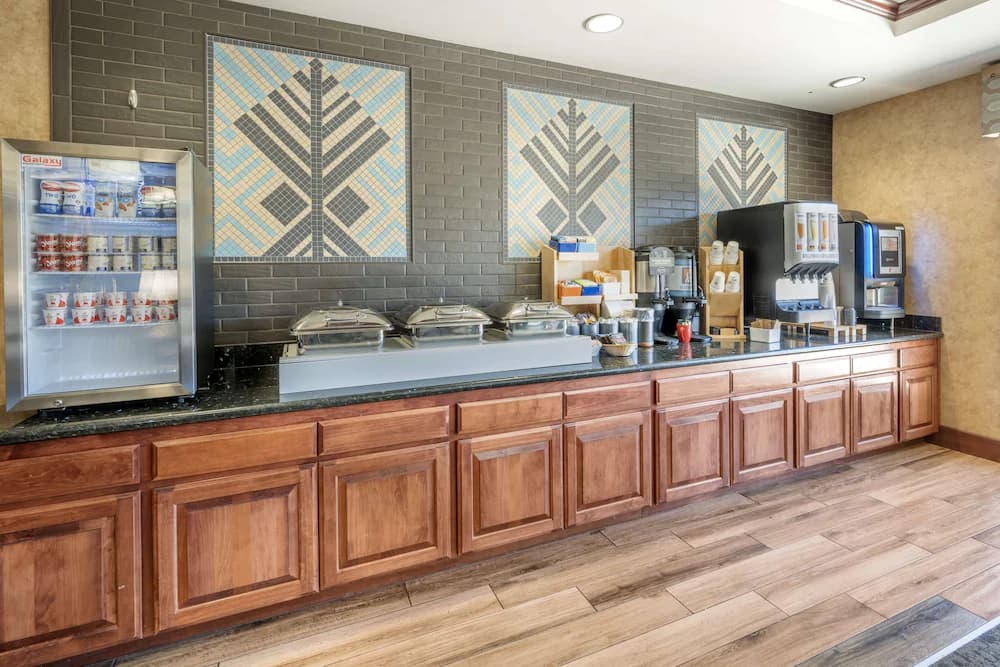 Breakfast area