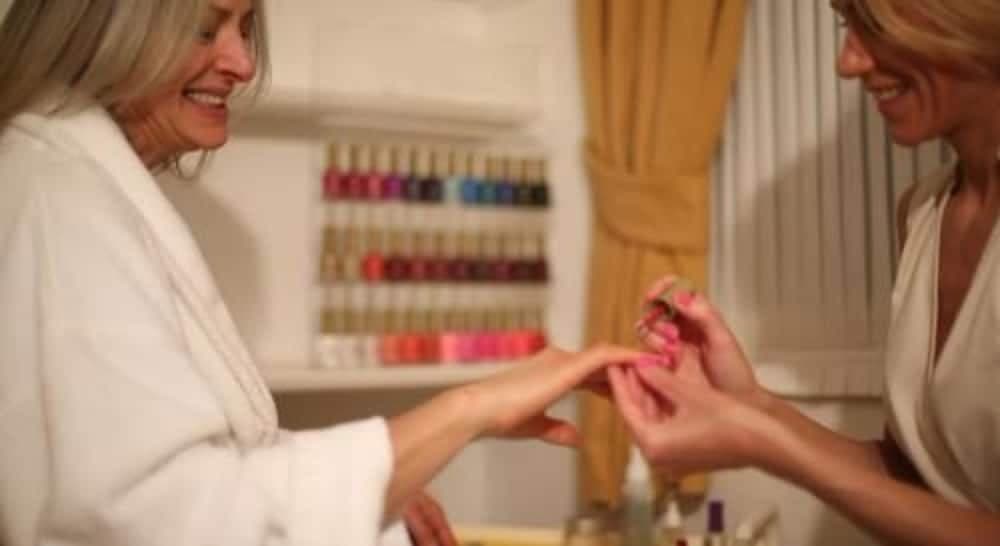 Nail salon