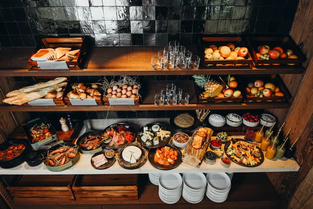 Breakfast buffet