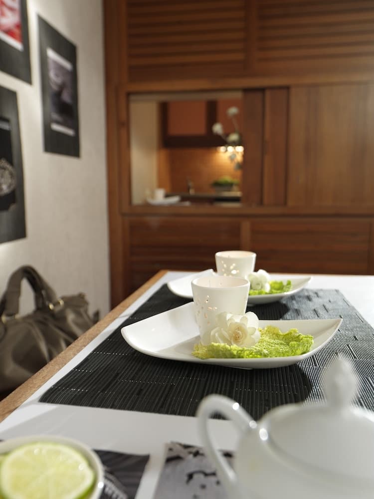 In-room dining