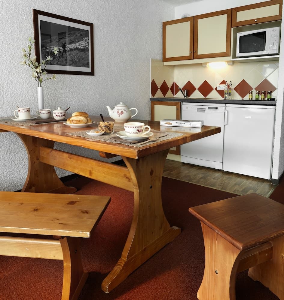 In-room dining