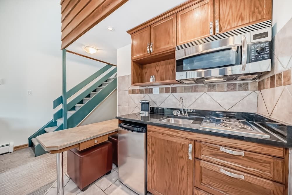 Private kitchenette