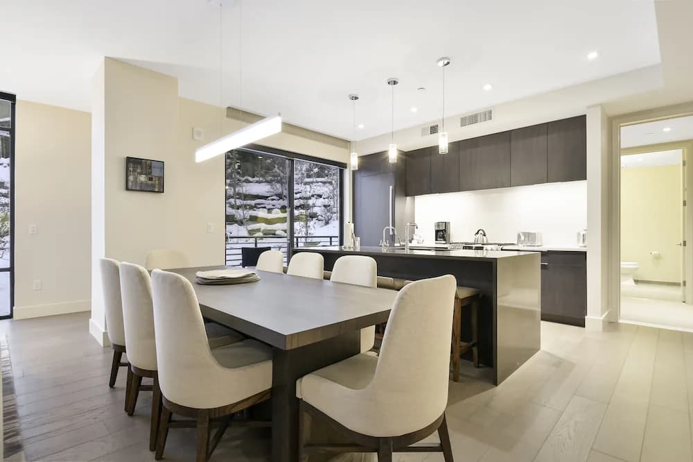 In-room dining