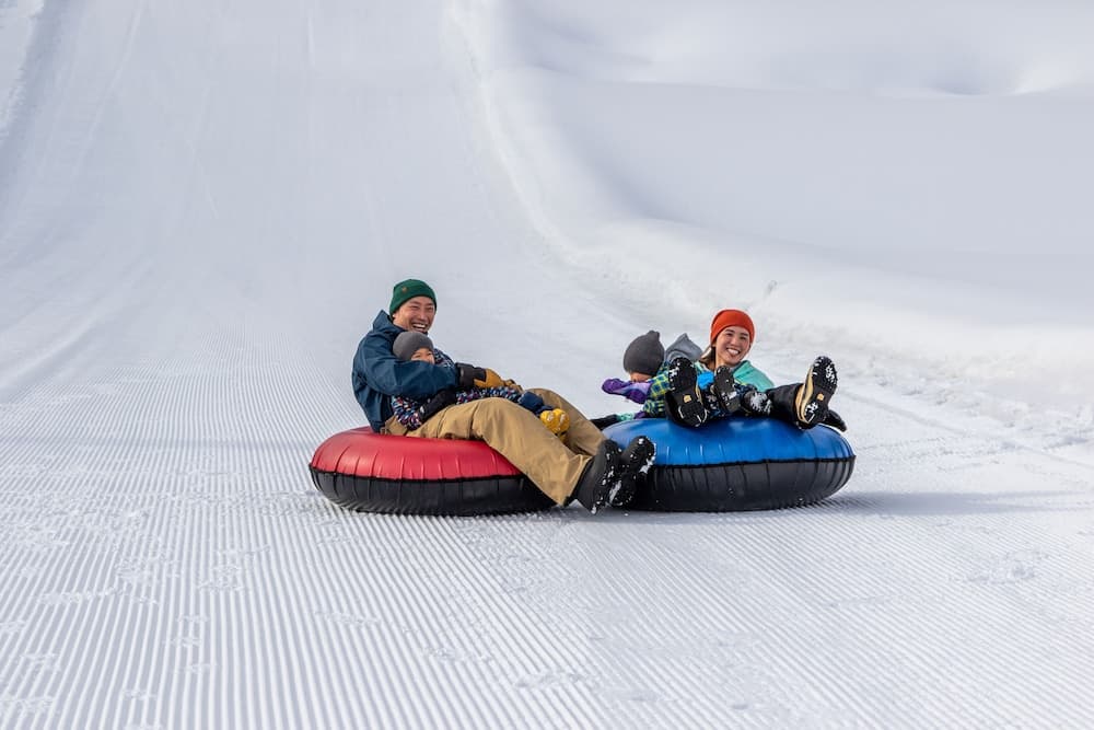 Snow tubing