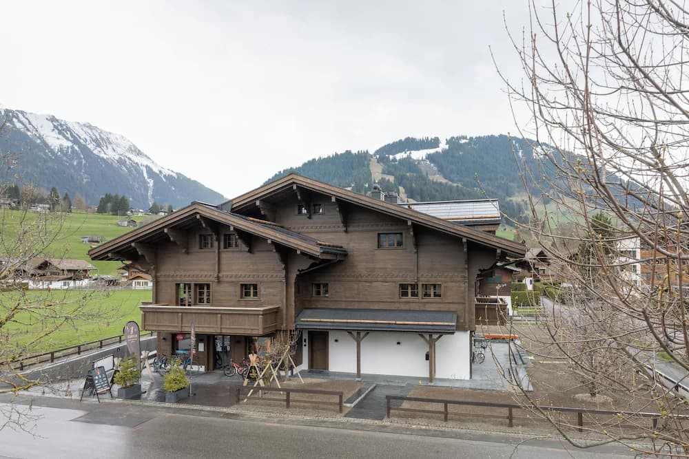 Primary image