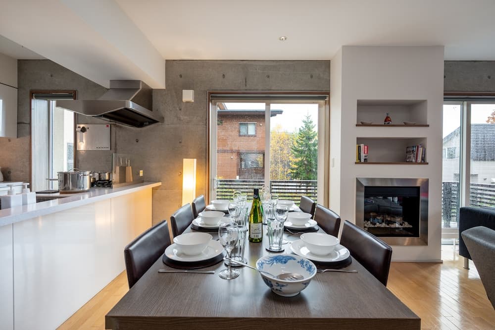 In-room dining