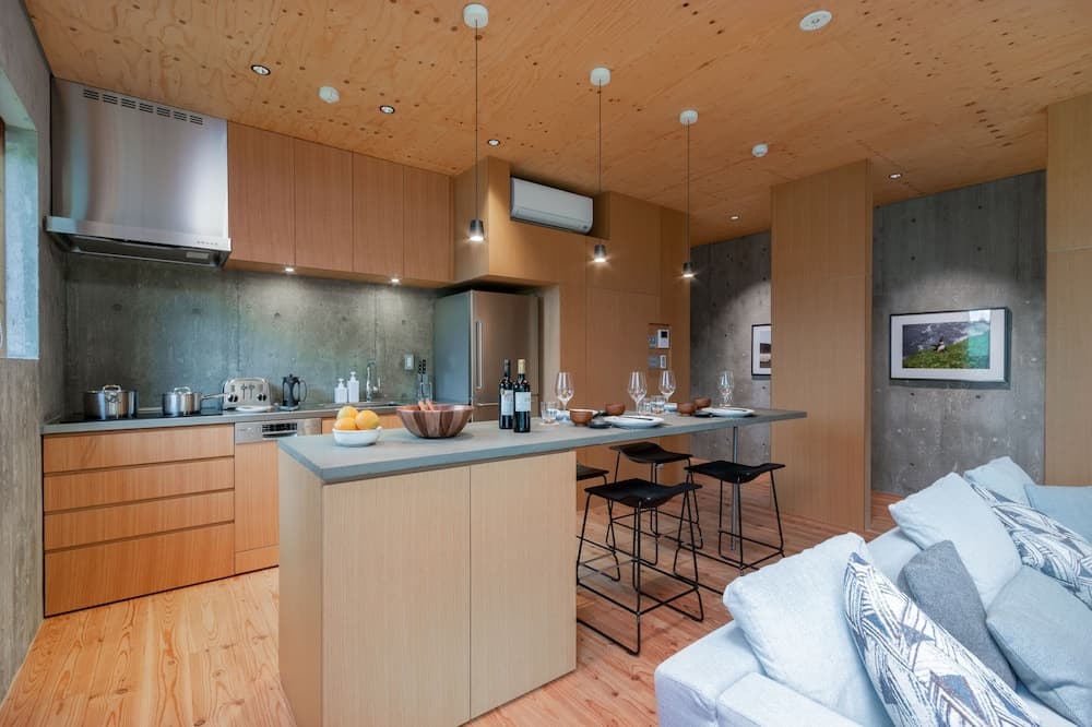 In-room dining