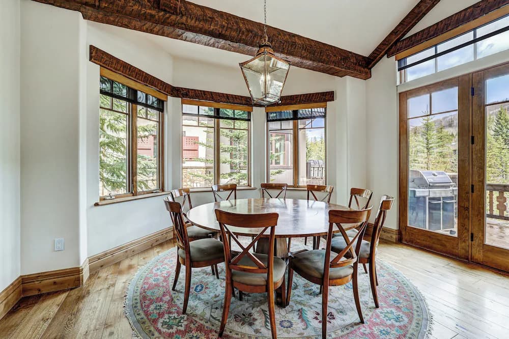 Dining room