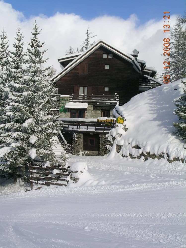 Ski hill