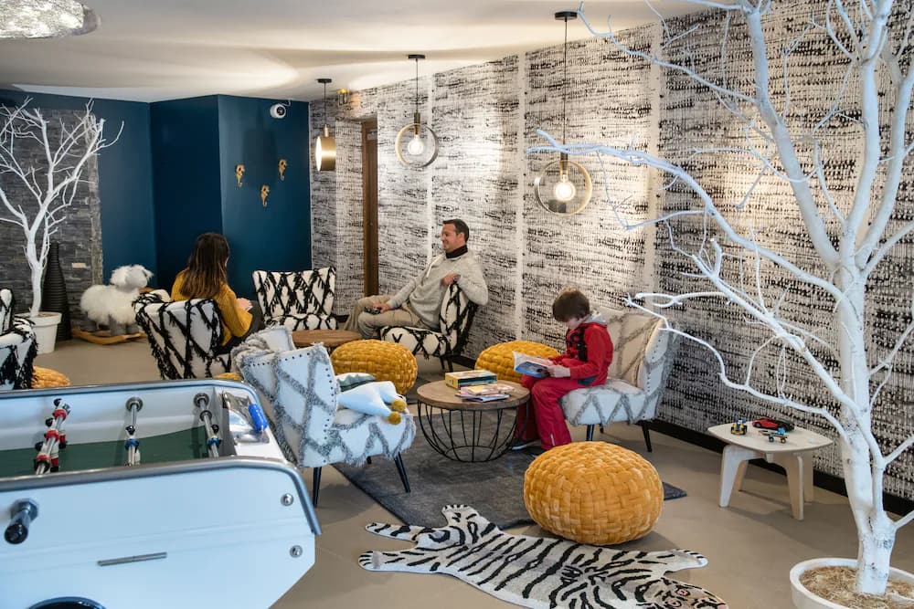 Lobby sitting area