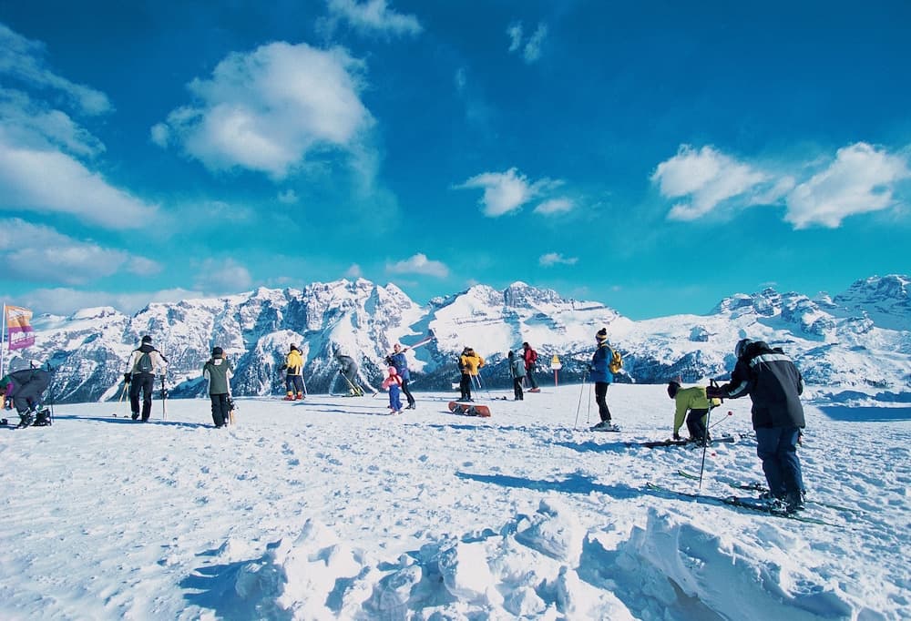 Snow and ski sports