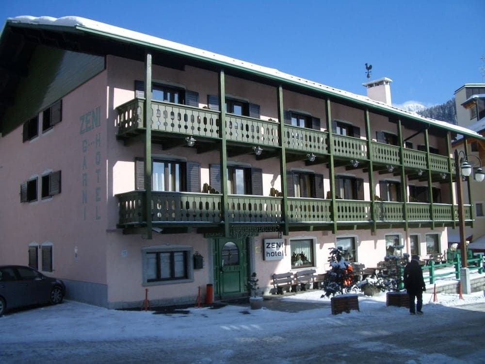 Primary image