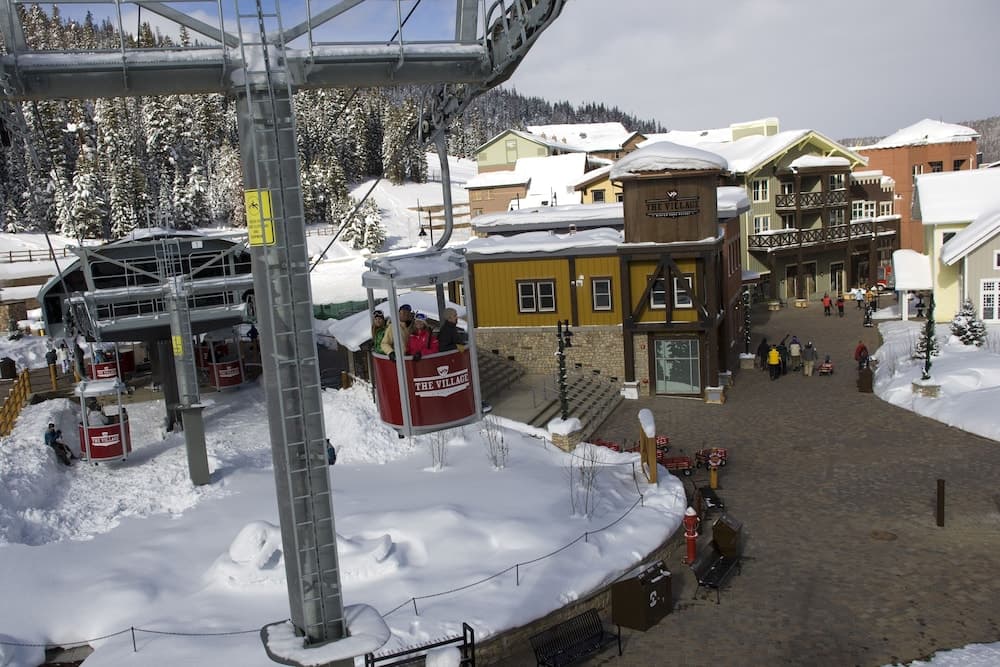 Snow and ski sports