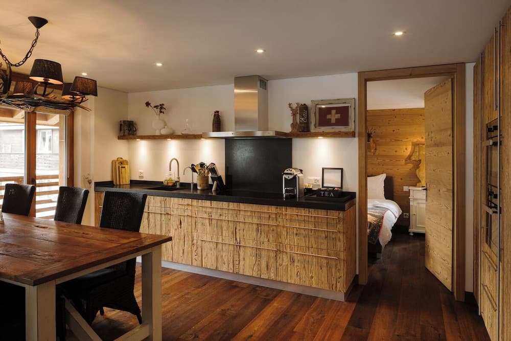 In-room dining