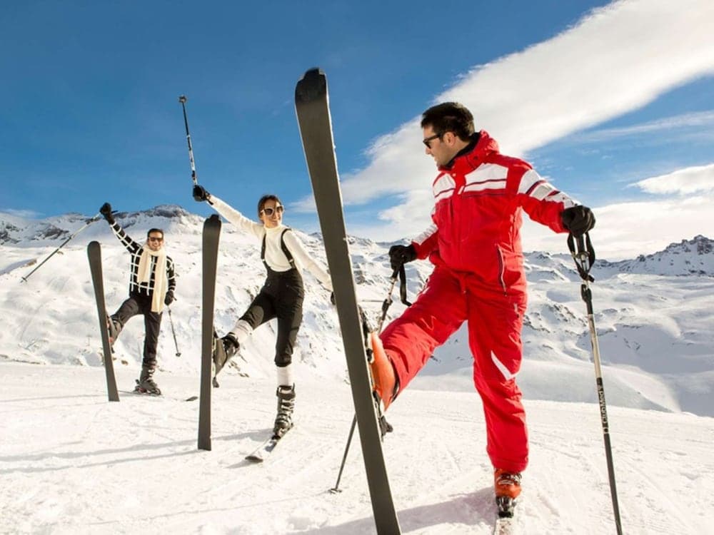 Skiing