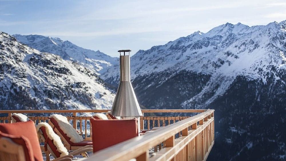 Sundeck