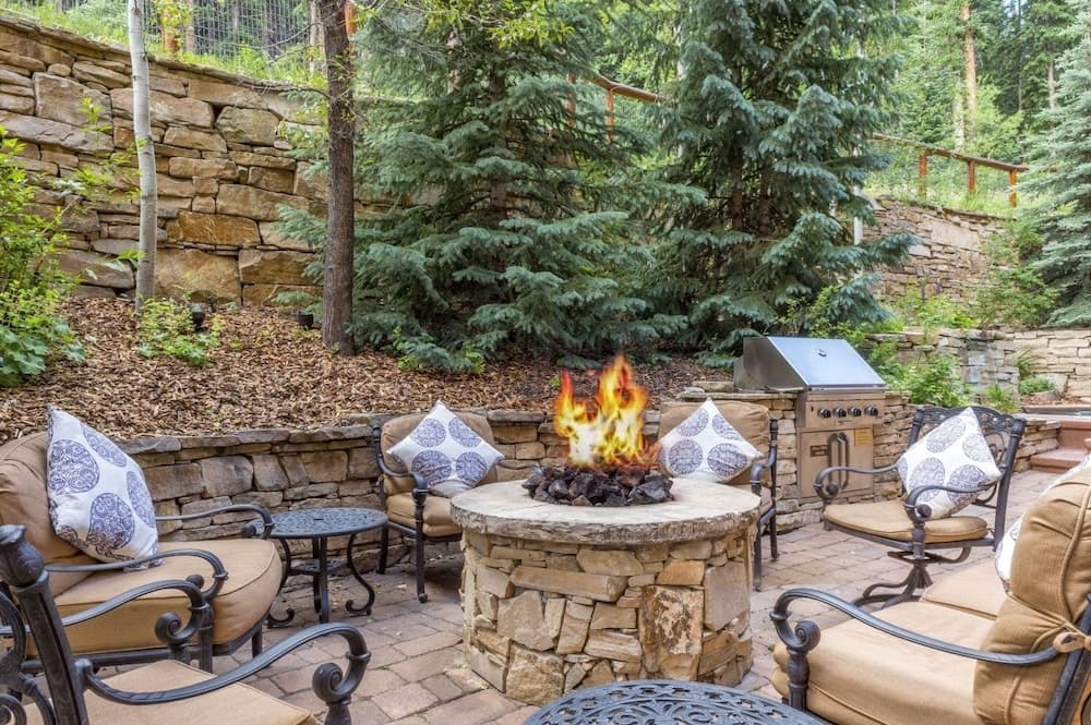 BBQ/picnic area