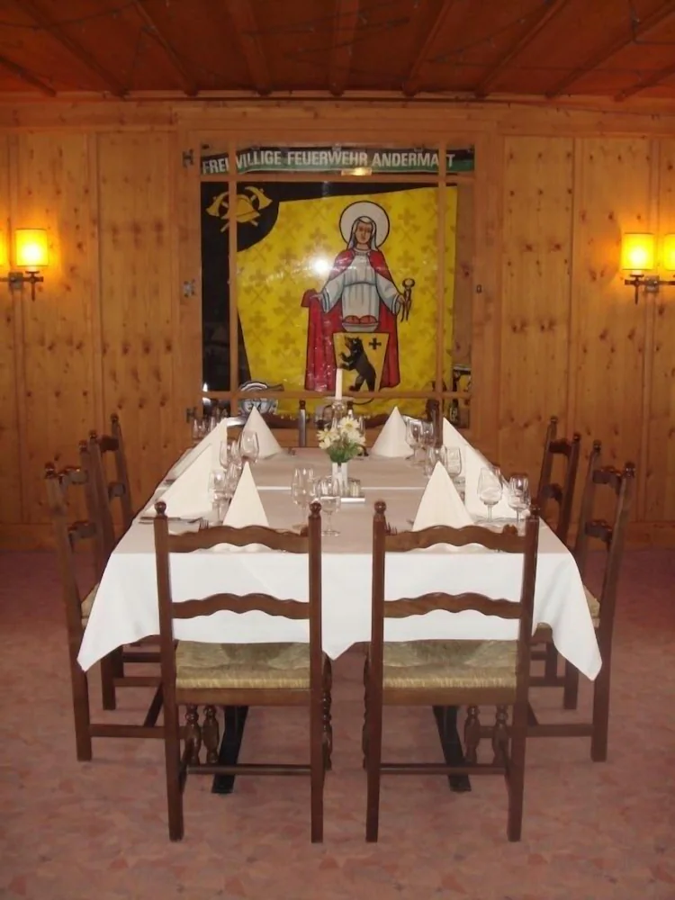 Banquet hall